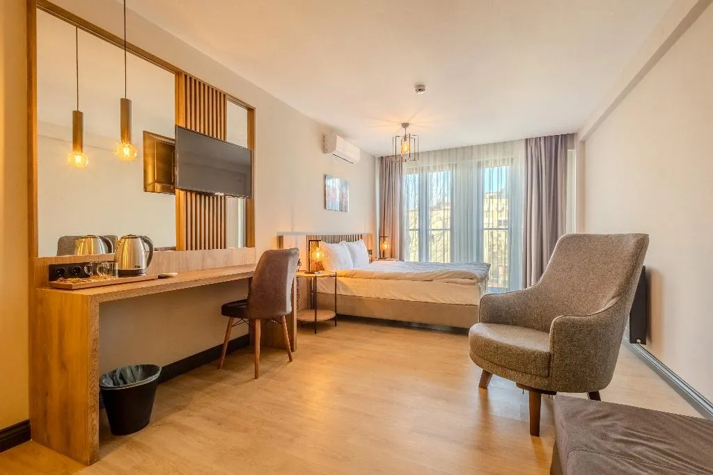 STUDIO ONE BEDROOM ONE BATHROOM Room, Leliko Suites, Antalya