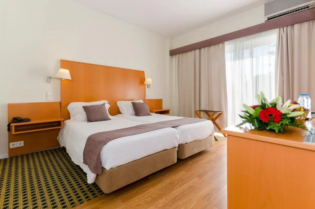 QUADRUPLE STANDARD Room, Hotel Lido, Lisbon