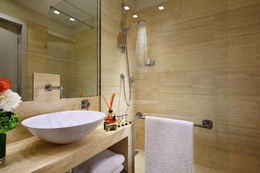 Room, Grand Hotel Minerva, Florence