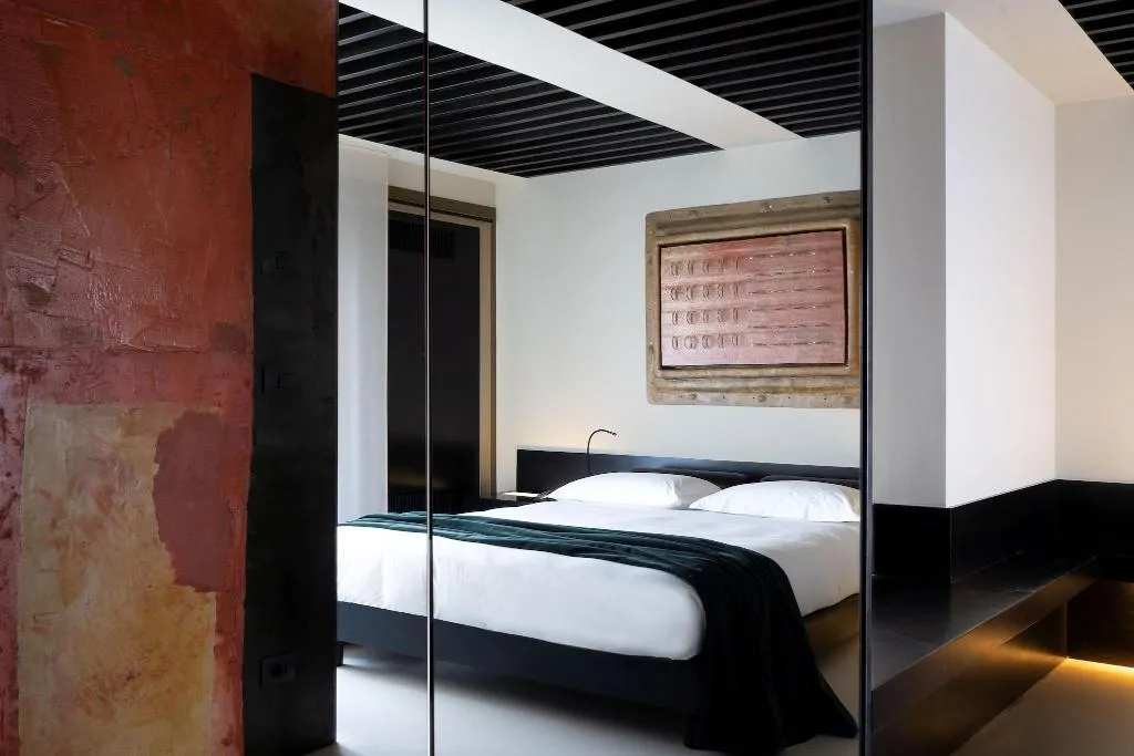 Room, Strafhotel a member of Design Hotels, Milan