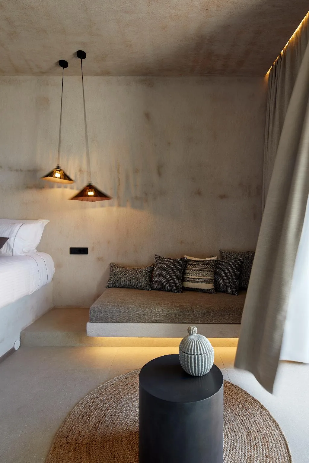SUITE DELUXE ONE BED Room, North Santorini A Luxury Spa Hotel, Santorini