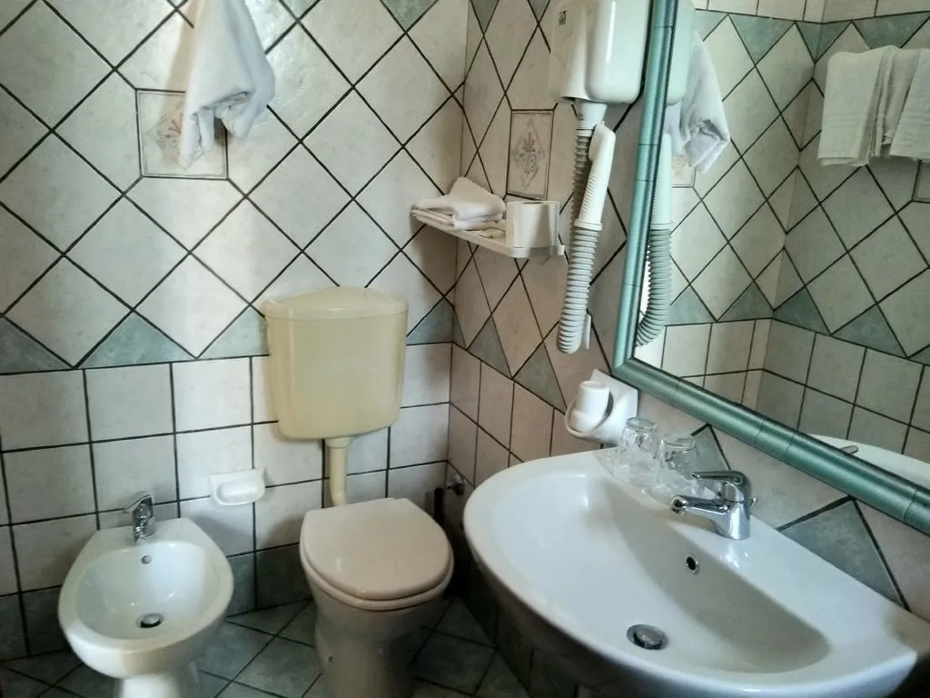 QUADRUPLE STANDARD Room, Tramonto d'Oro Terme, Naples