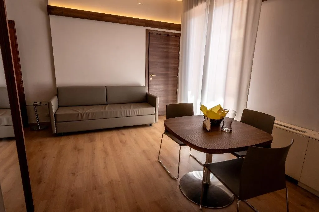 APARTMENT CAPACITY 3 ONE BEDROOM Room, Residence Porta Al Prato, Florence