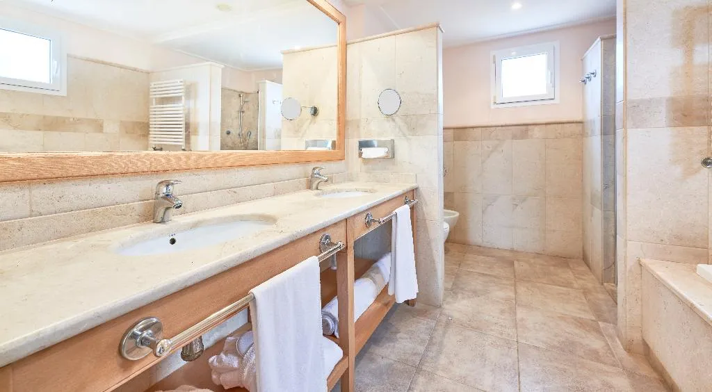 SUITE STANDARD Room, Insotel Punta Prima Prestige Suites & Spa, Menorca
