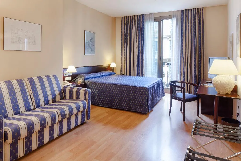 DOUBLE STANDARD Room, Atlantis, Barcelona