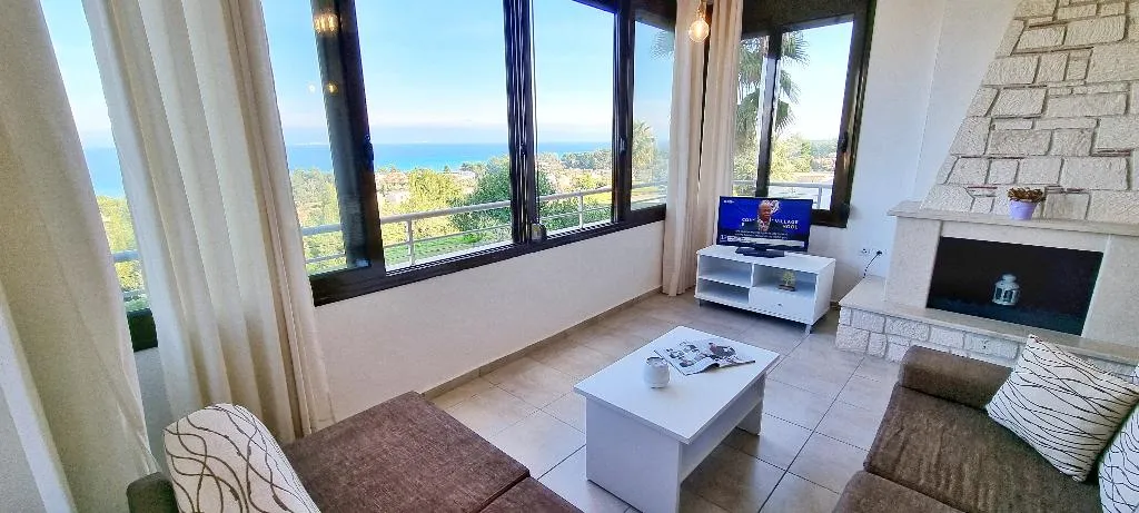 APARTMENT OCEAN VIEW TWO BEDROOMS Room, Bungalow White Apartments and Suits, Halkidiki