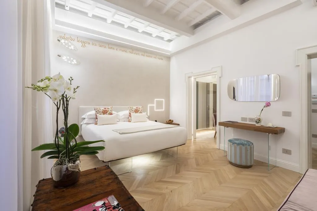 JUNIOR SUITE CAPACITY 3 Room, Poesis Experience Hotel, Rome