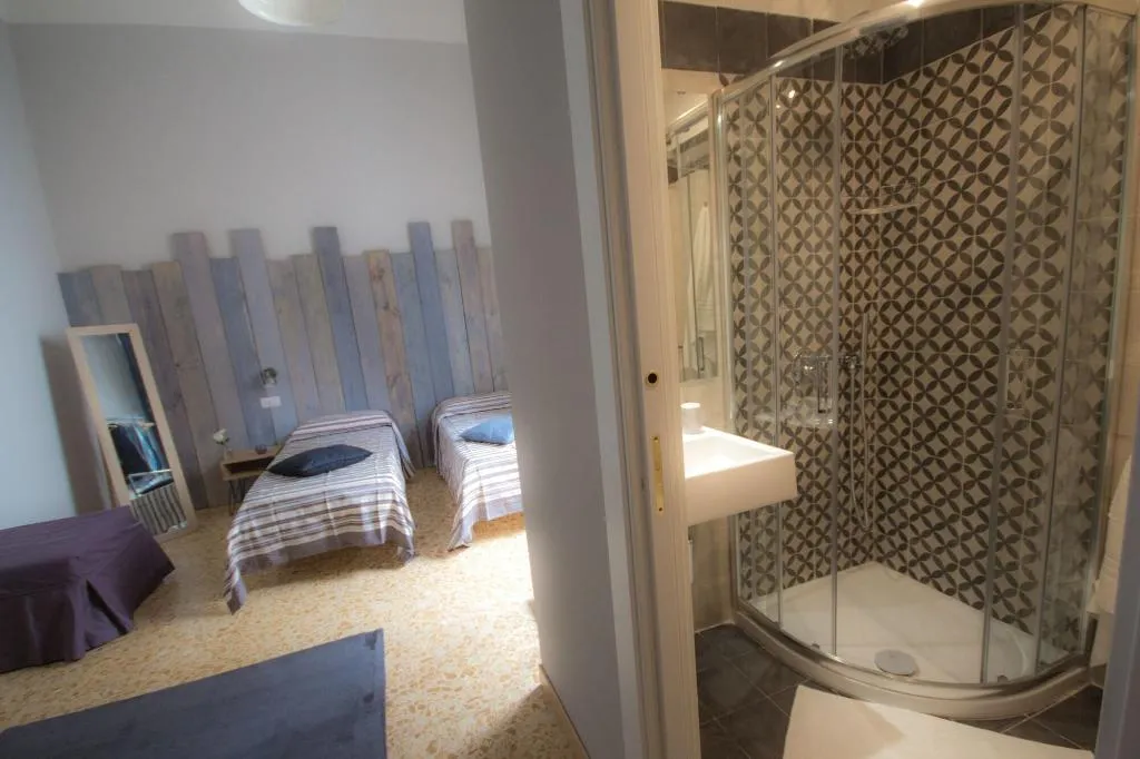 Room, Sanfelice, Naples