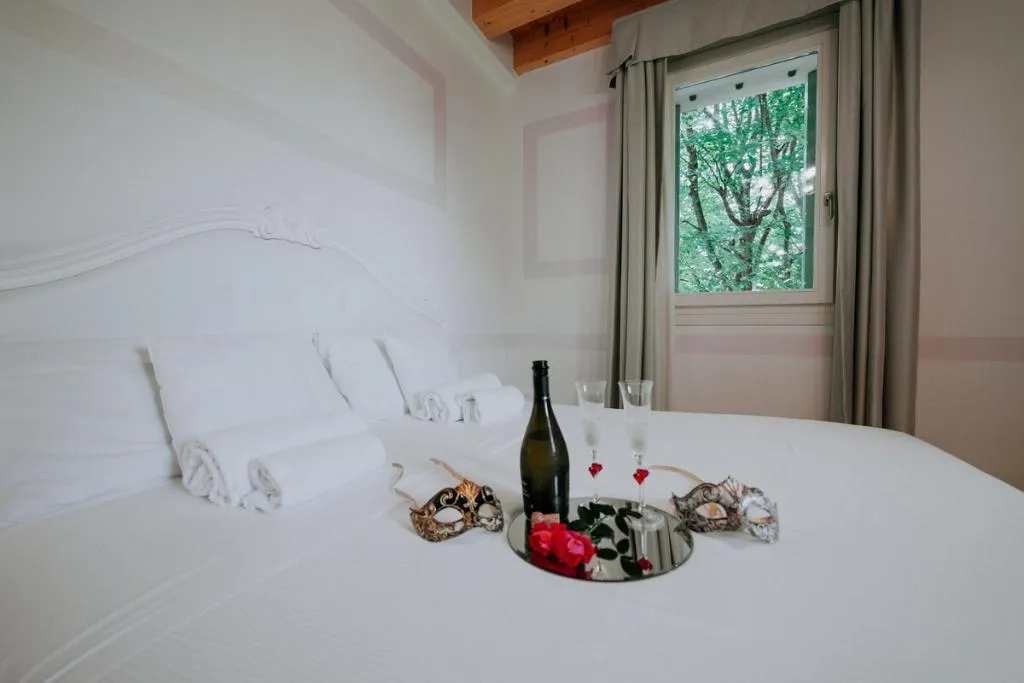 DOUBLE SUPERIOR Room, Hotel Villa Patriarca, Venice
