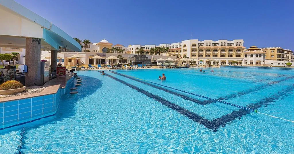 Pool, Old Palace Resort Sahl Hasheesh, Red Sea Riviera