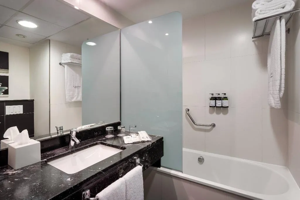 TRIPLE WITH VIEWS Room, Catalonia Malaga, Costa Del Sol