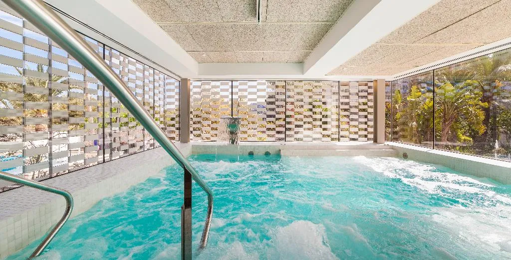 Sports and Entertainment, Bahia de Alcudia Hotel & Spa, Majorca