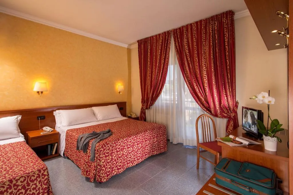 TRIPLE STANDARD Room, Jonico, Rome