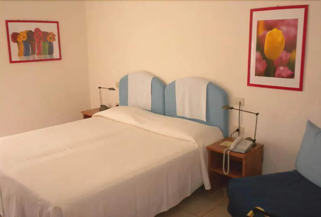 Room, Hotel La Roccia, Olbia