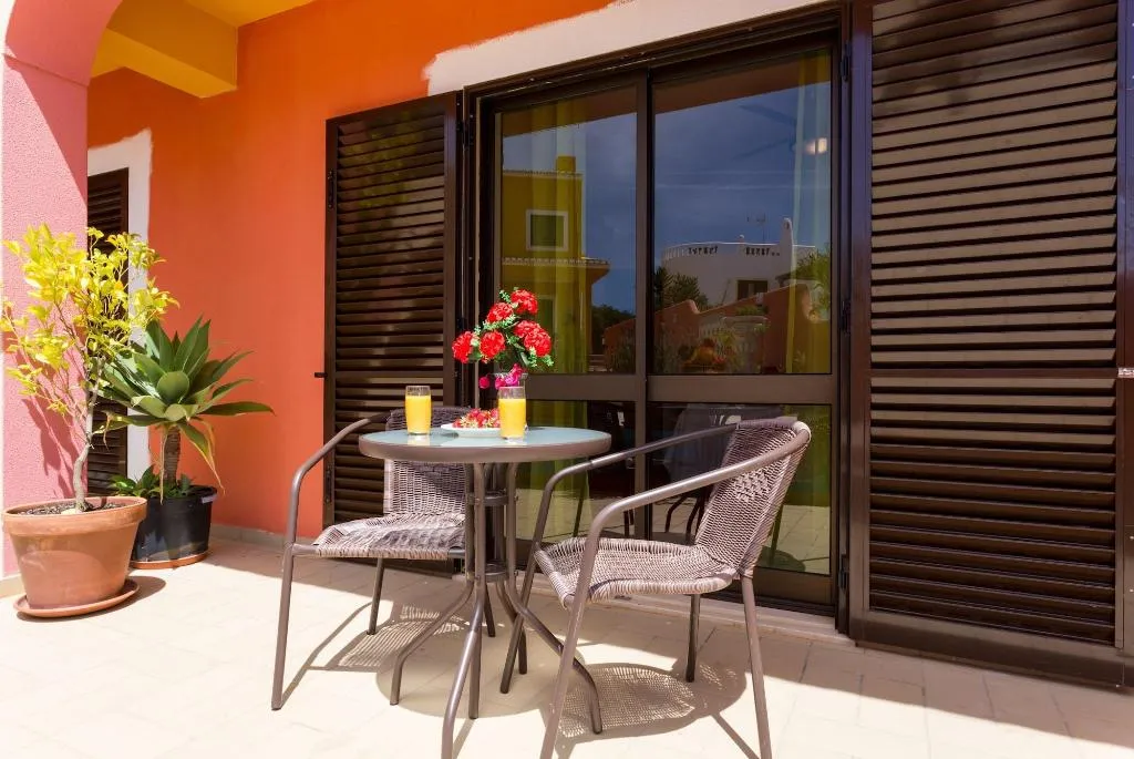 Terrace, Casa Concha Guesthouse, Algarve