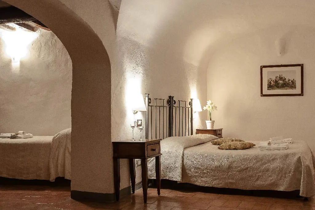APARTMENT CAPACITY 4 ONE BEDROOM Room, Fattoria Guicciardini, Florence