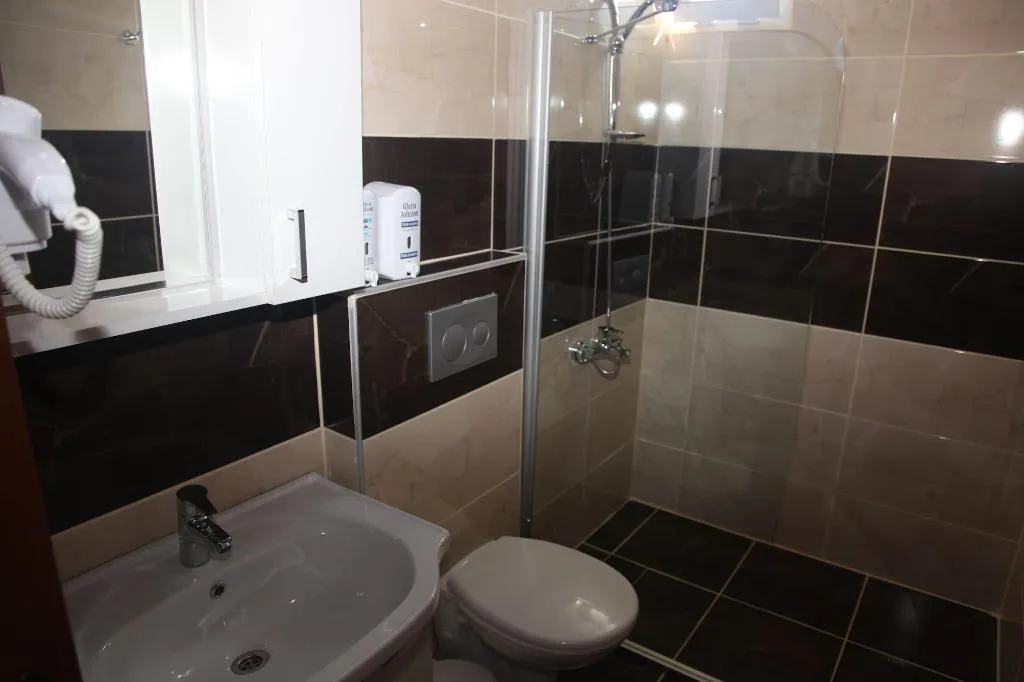 Room, Gunduz Otel, Antalya