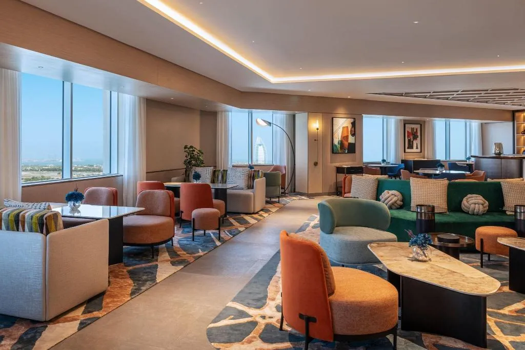 DOUBLE CLUB KING BED Room, Sheraton Dubai Mall of the Emirates Hotel, Dubai