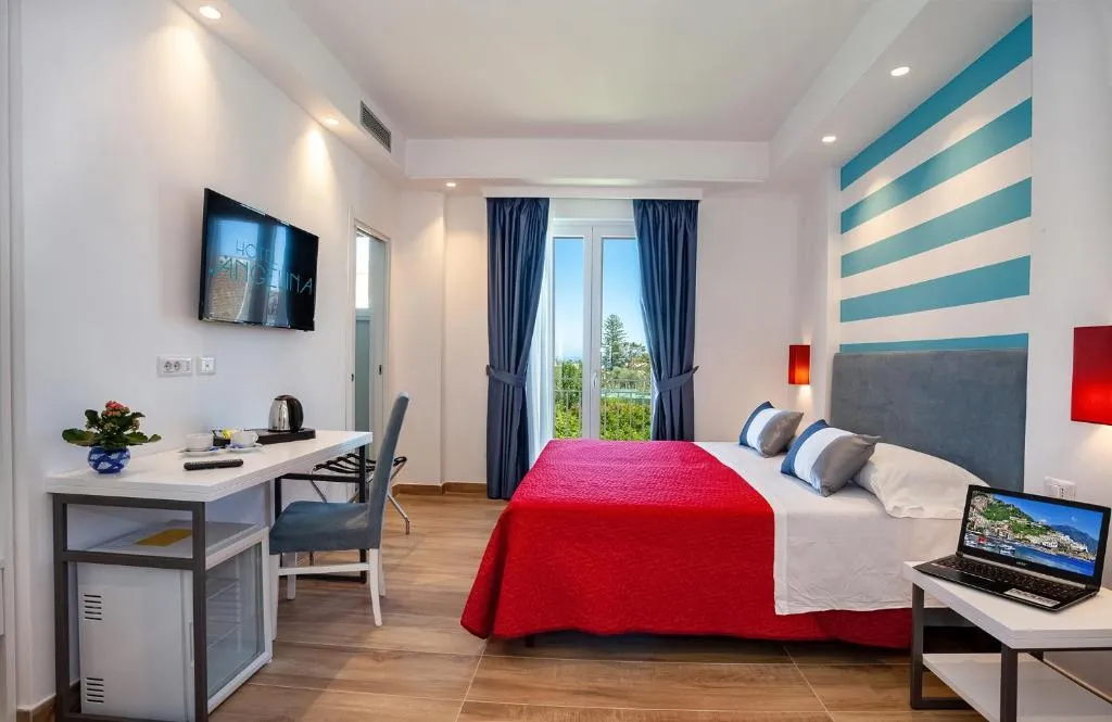 Double or Twin SUPERIOR Room, Hotel Angelina, Naples