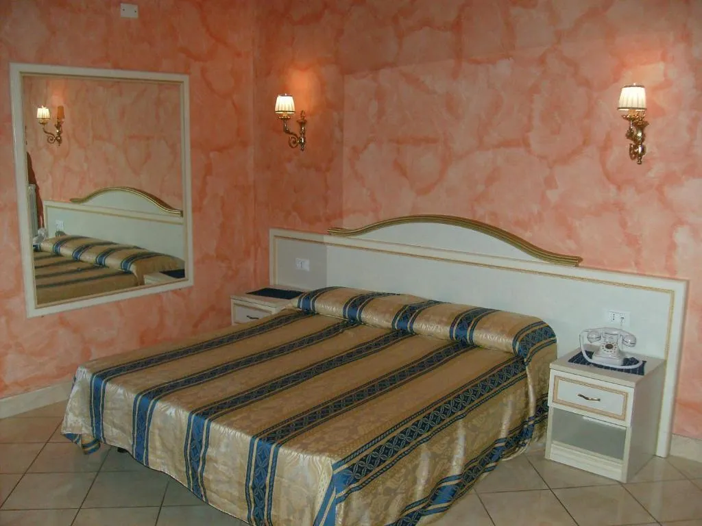 Double or Twin STANDARD Room, La Corte Dei Principi, Florence