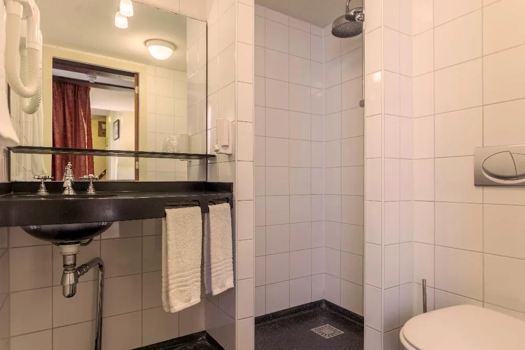 SUITE STANDARD Room, A-train, Amsterdam