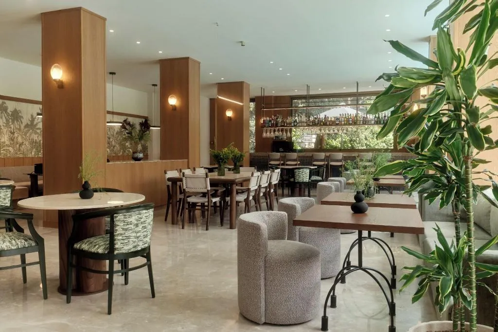 Restaurant, Golden Sun, Athens