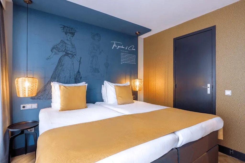 TWIN STANDARD Room, Die Port Van Cleve, Amsterdam