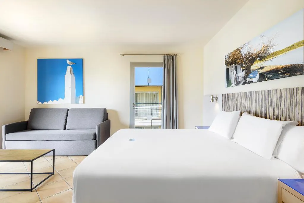 Double or Twin DELUXE Room, Seth Punta Prima, Menorca
