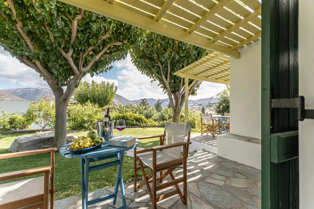 FAMILY ROOM DELUXE WITH TERRACE Room, Palatiana Agriturismo - Philoxenia Cottages, Crete