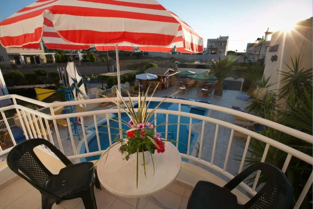 Terrace, Cosmi Apartments, Crete