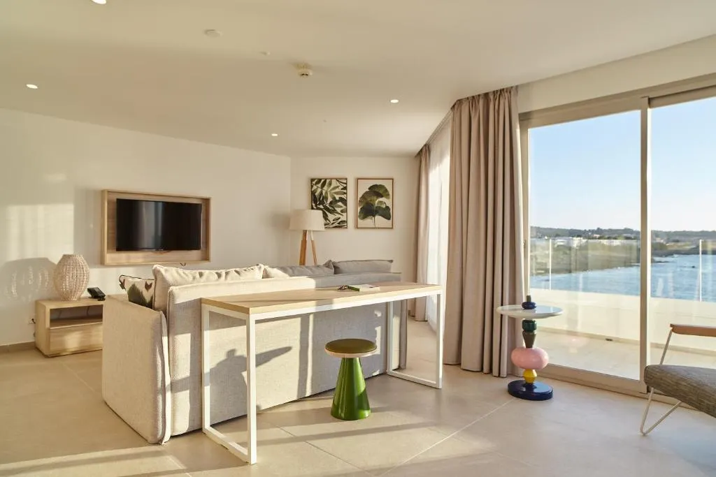 APARTMENT SEA VIEW TWO BEDROOMS Room, Can Salia, Ibiza