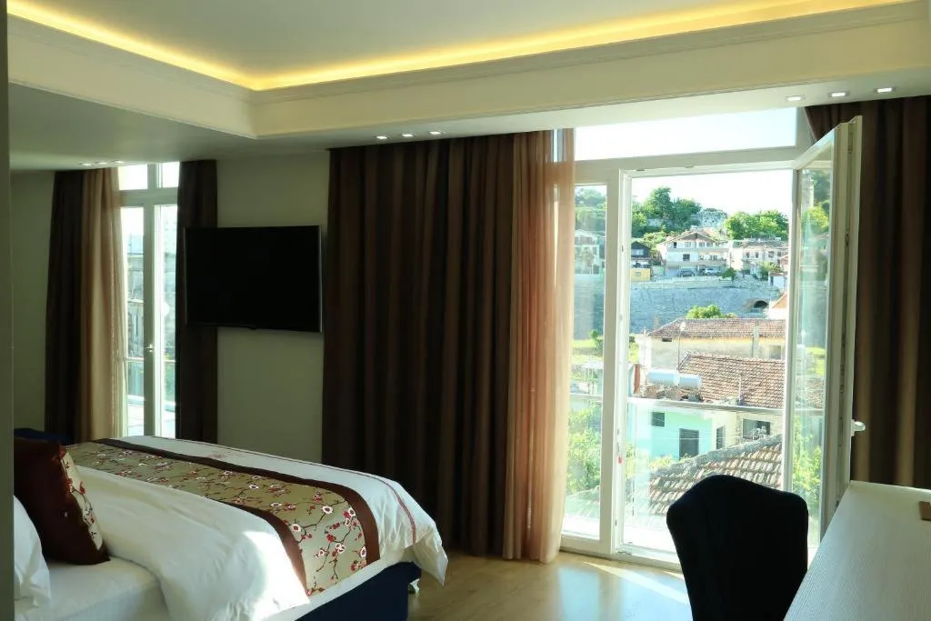 SUITE BASIC Room, Brais Hotel, Durres