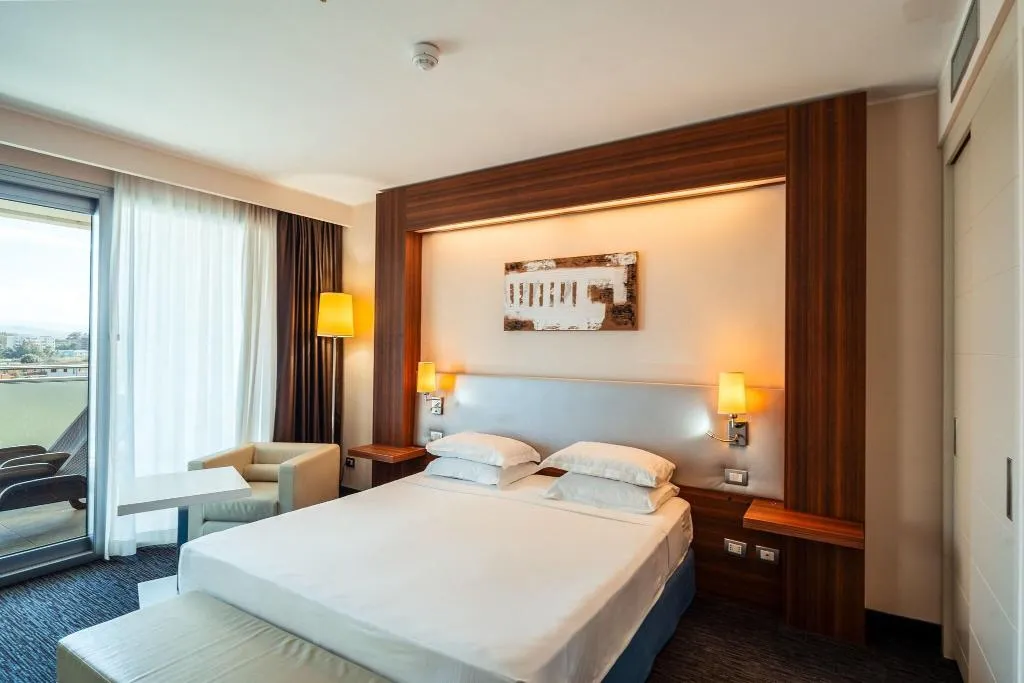 SUITE HARBOUR VIEW Room, Delta Hotels By Marriott Olbia Sardinia, Olbia