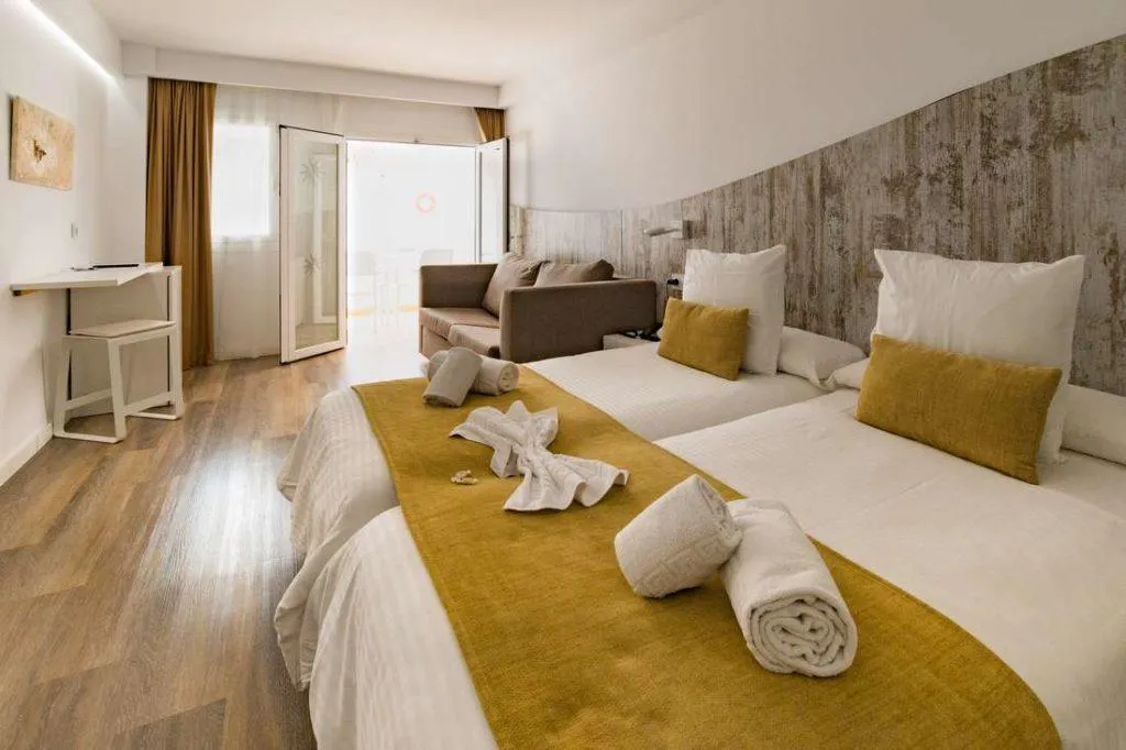 Room, BQ Bahia Cala Ratjada, Majorca