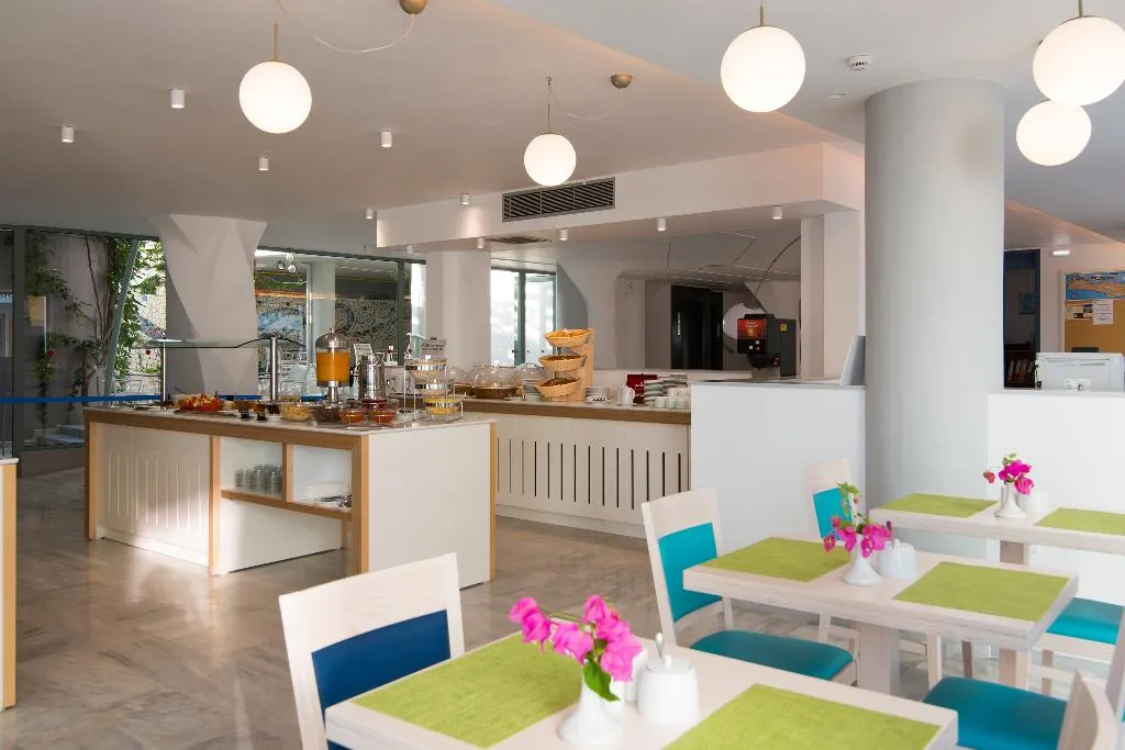 Restaurant, Alia Beach Hotel, Crete