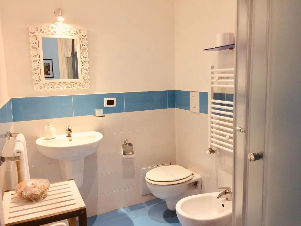 Room, B&B Neapolis Bellini, Naples