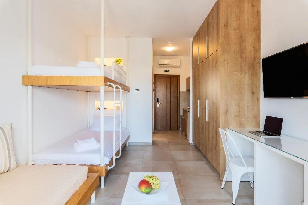 TRIPLE BUNK BED Room, Mykonaki hotel, Mykonos