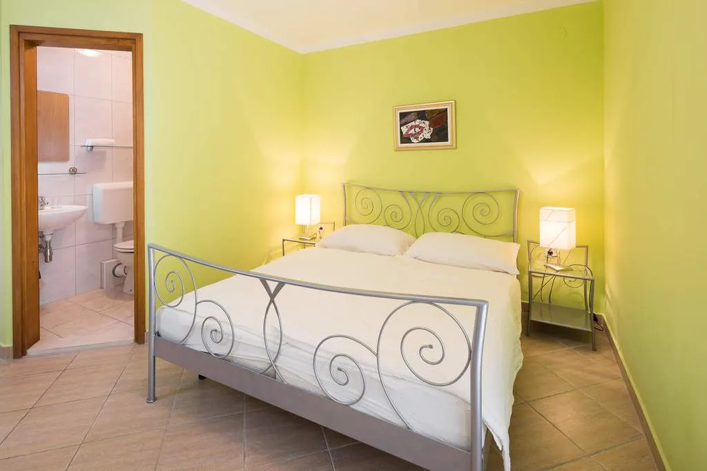 APARTMENT WITH BALCONY Room, Pansion Marjan, Split