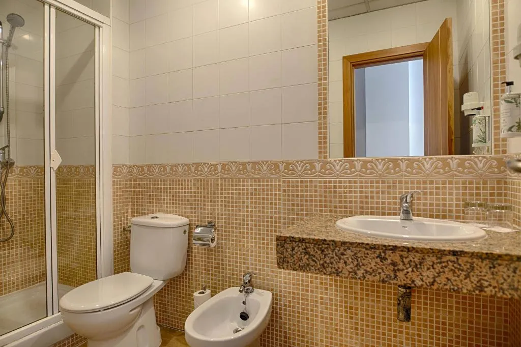 TWIN CLASSIC Room, Sercotel Tribuna Malaga, Costa Del Sol