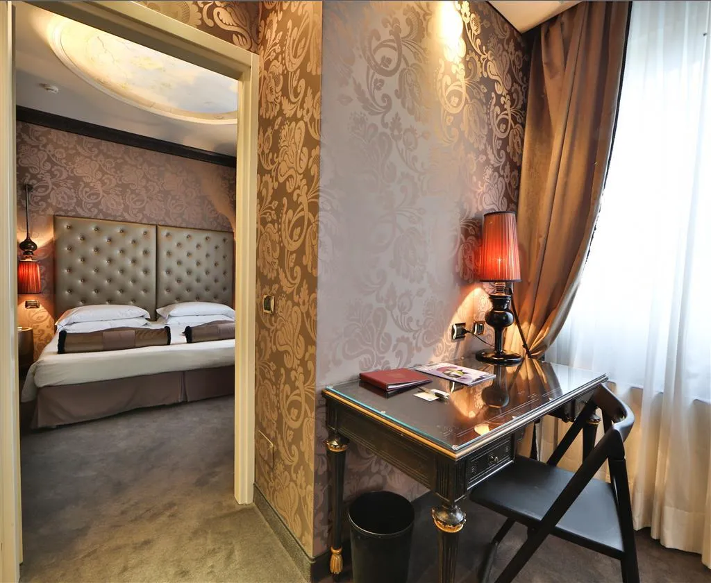 SUITE STANDARD Room, Hotel Mozart, Milan