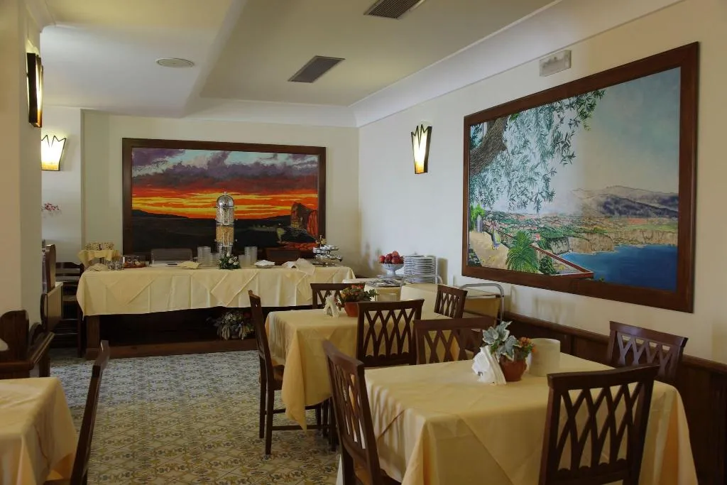 Restaurant, Megamare, Naples
