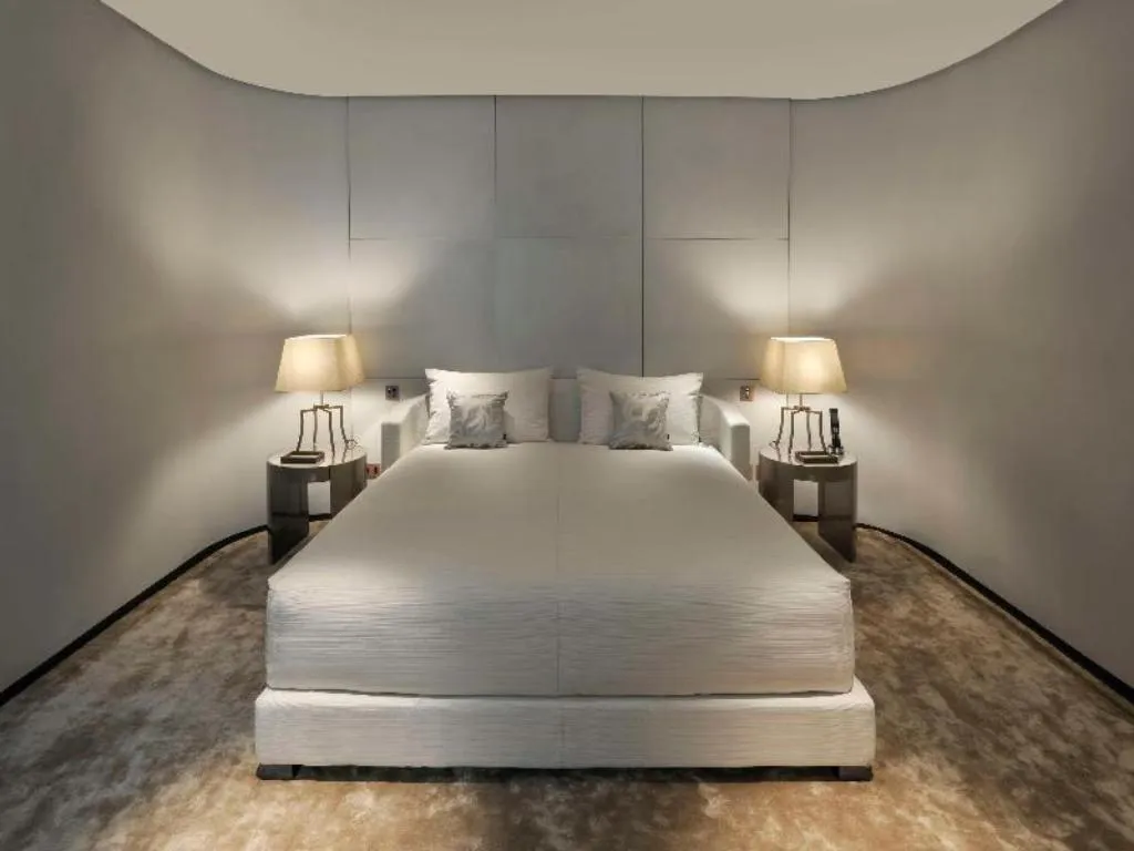 SUITE EXECUTIVE Room, Armani Hotel Milano, Milan