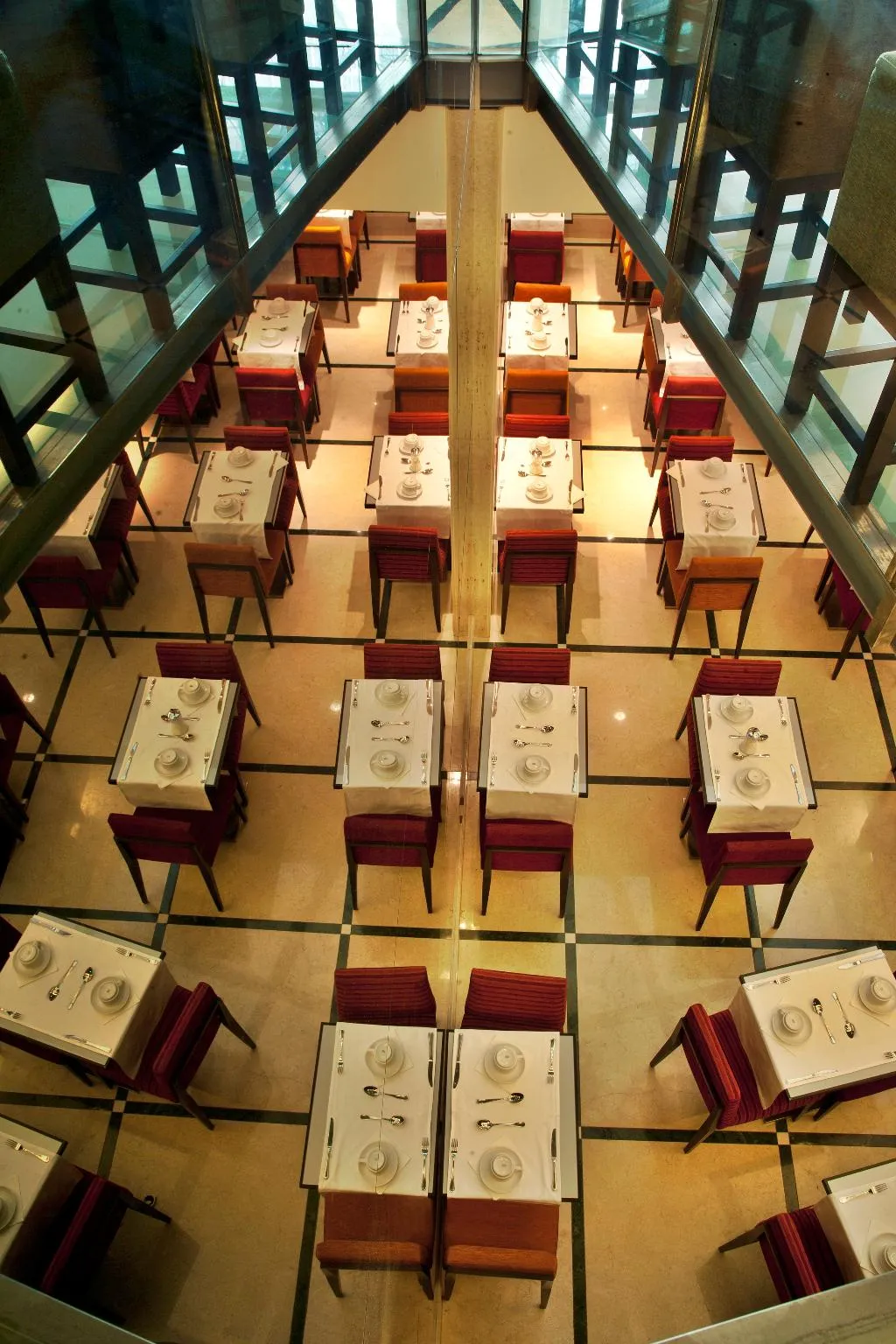 Restaurant, TURIM Luxe Hotel, Lisbon