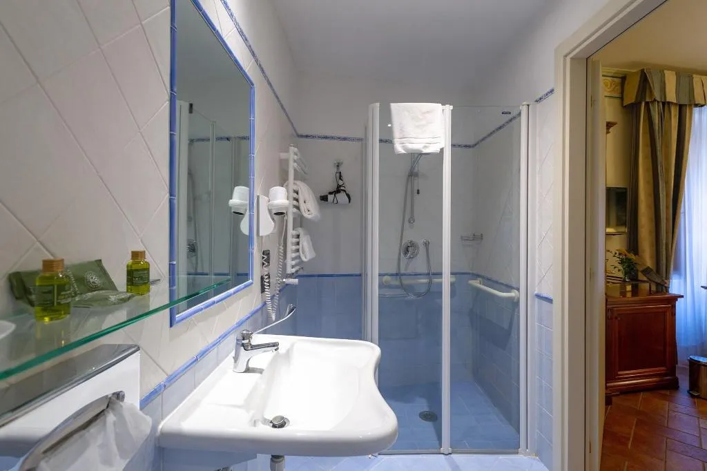 SINGLE STANDARD Room, Davanzati, Florence