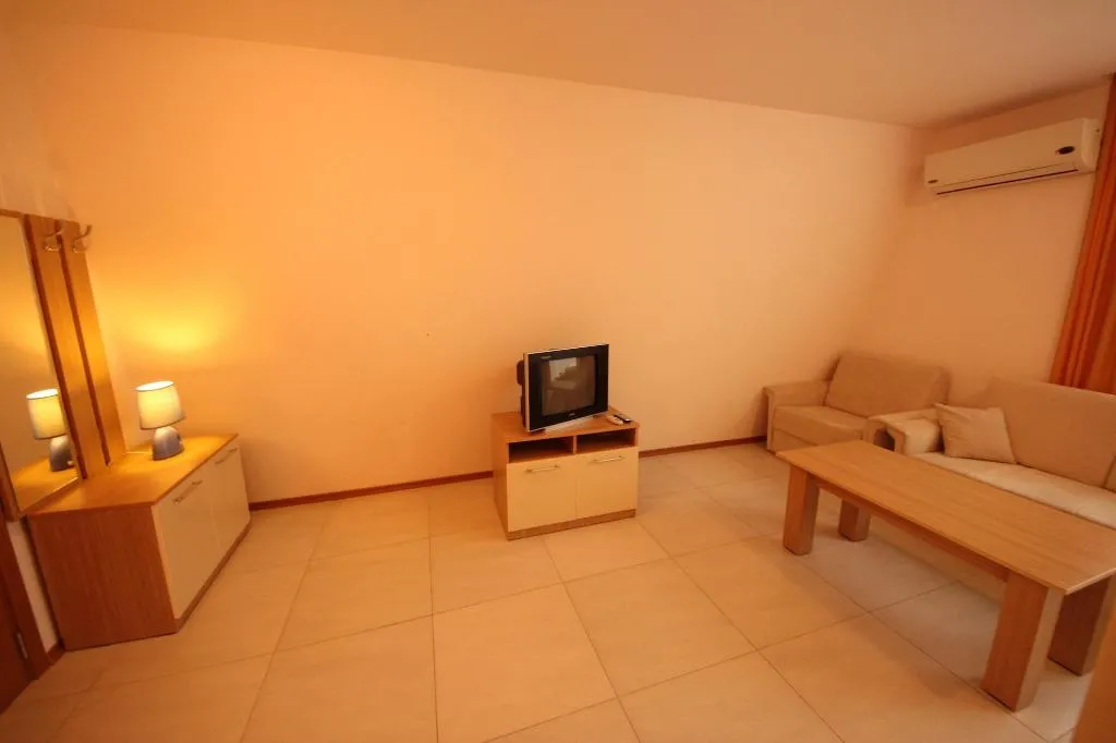 STUDIO COMFORT Room, Menada Grand Kamelia Apartments, Bourgas