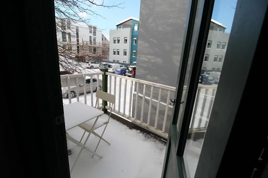Terrace, Grettir Guesthouse, Reykjavik