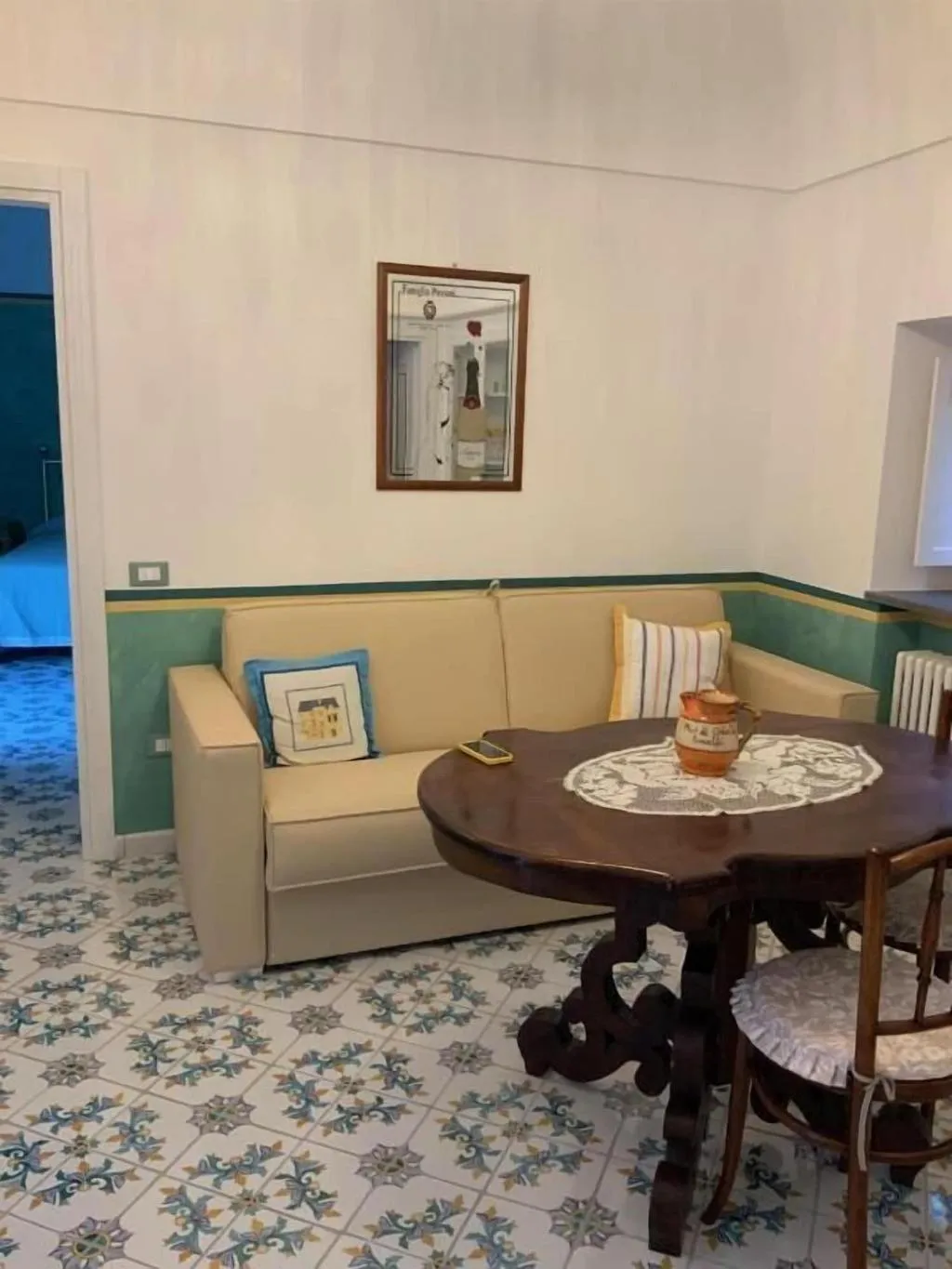 Room, B&B La Zagara, Naples