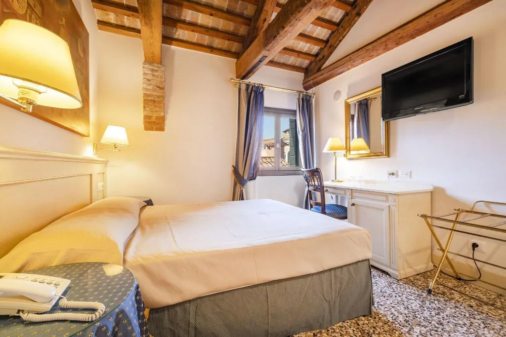 Room, Bella Venezia, Venice