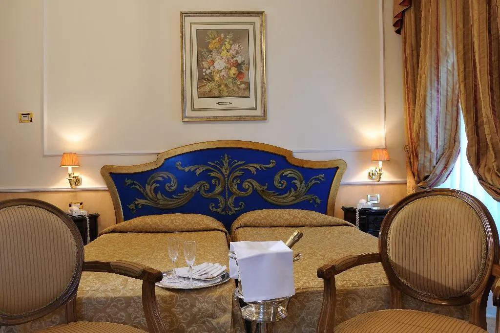 DOUBLE CLASSIC Room, Giulio Cesare, Rome