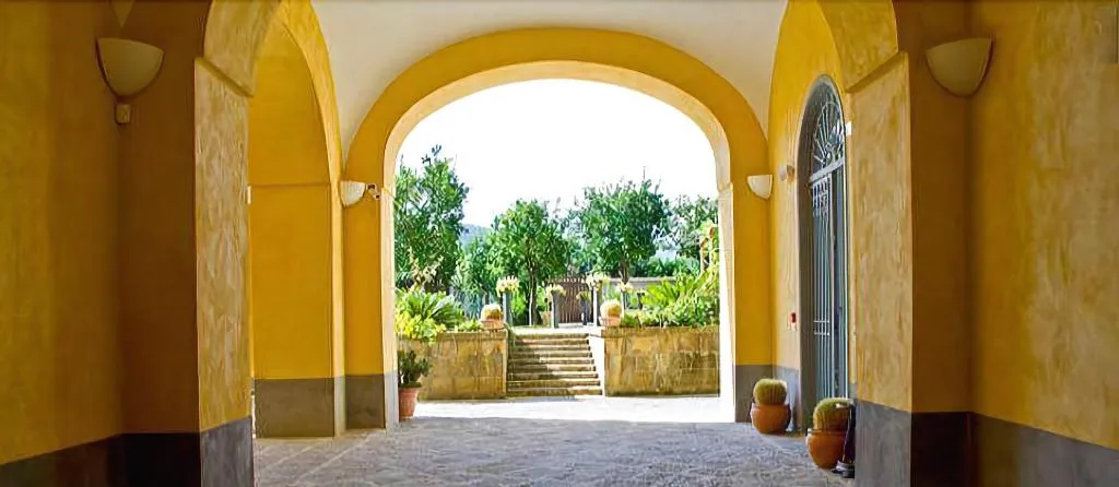 General view, B B Villa Elisa, Naples
